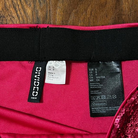 H&M Sequined Mini Skirt Pink size Small - Picture 3 of 4